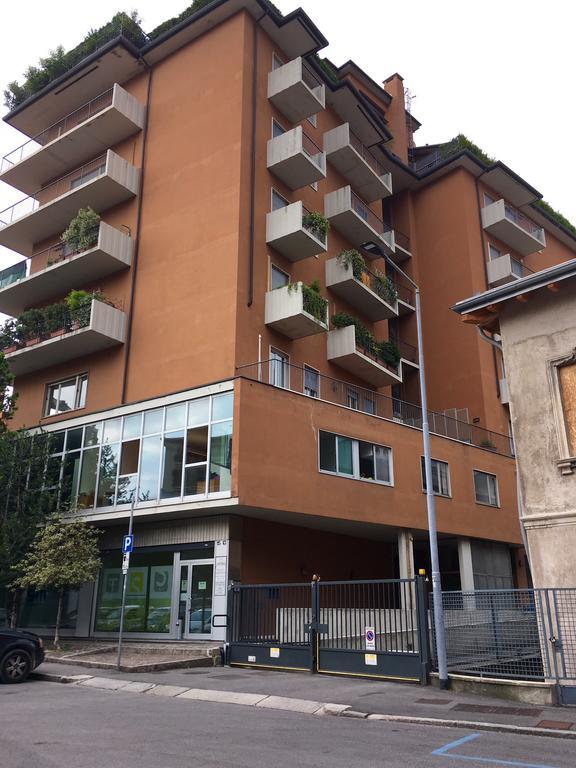 The Little House In Bergamo Apartment Luaran gambar